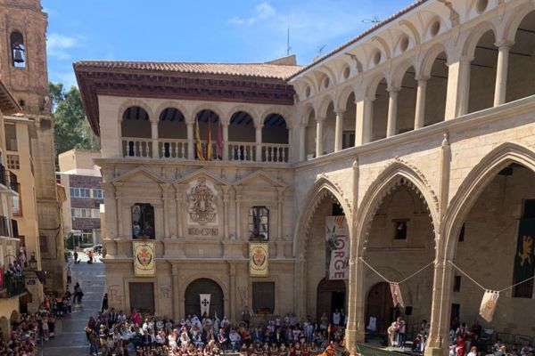 Visita institucional al Ayuntamiento de Alcañiz